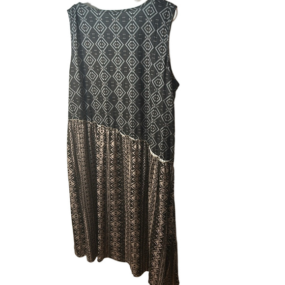 simple Suzanne Betro sleeveless asymmetrical geometric maxi dress NWT 3X - Picture 6 of 6
